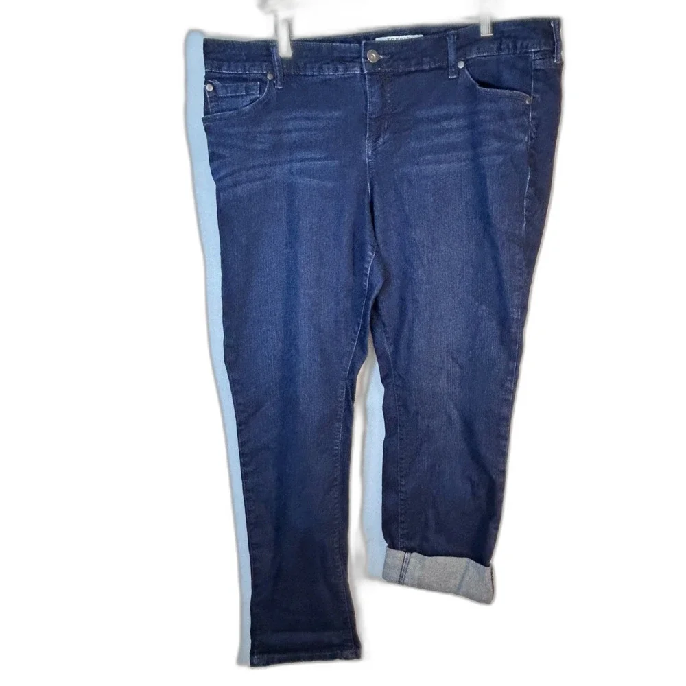 Torrid Women's Blue Denim Mid-Rise Boyfriend Jeans Size 18R - Picture 3 of 14